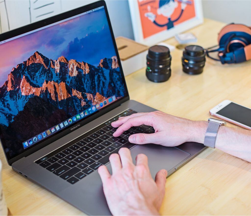 Quando devo trocar a bateria do meu Macbook?